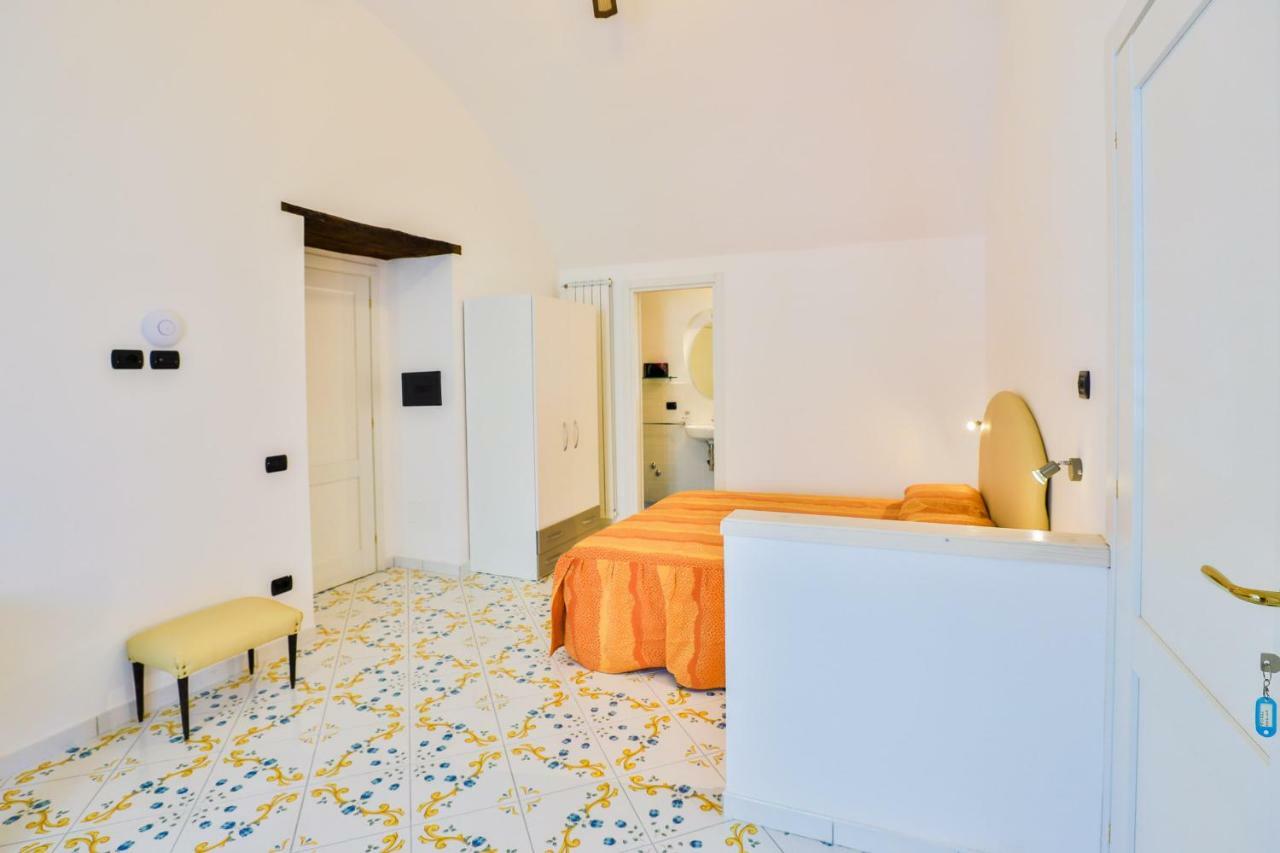 Della Monica Rooms วิเอตริ ภายนอก รูปภาพ