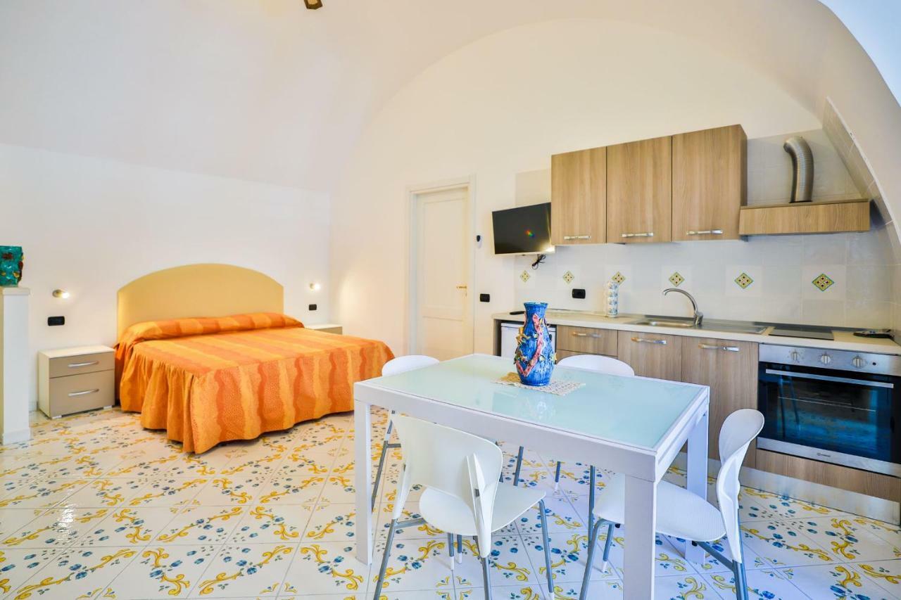 Della Monica Rooms วิเอตริ ภายนอก รูปภาพ